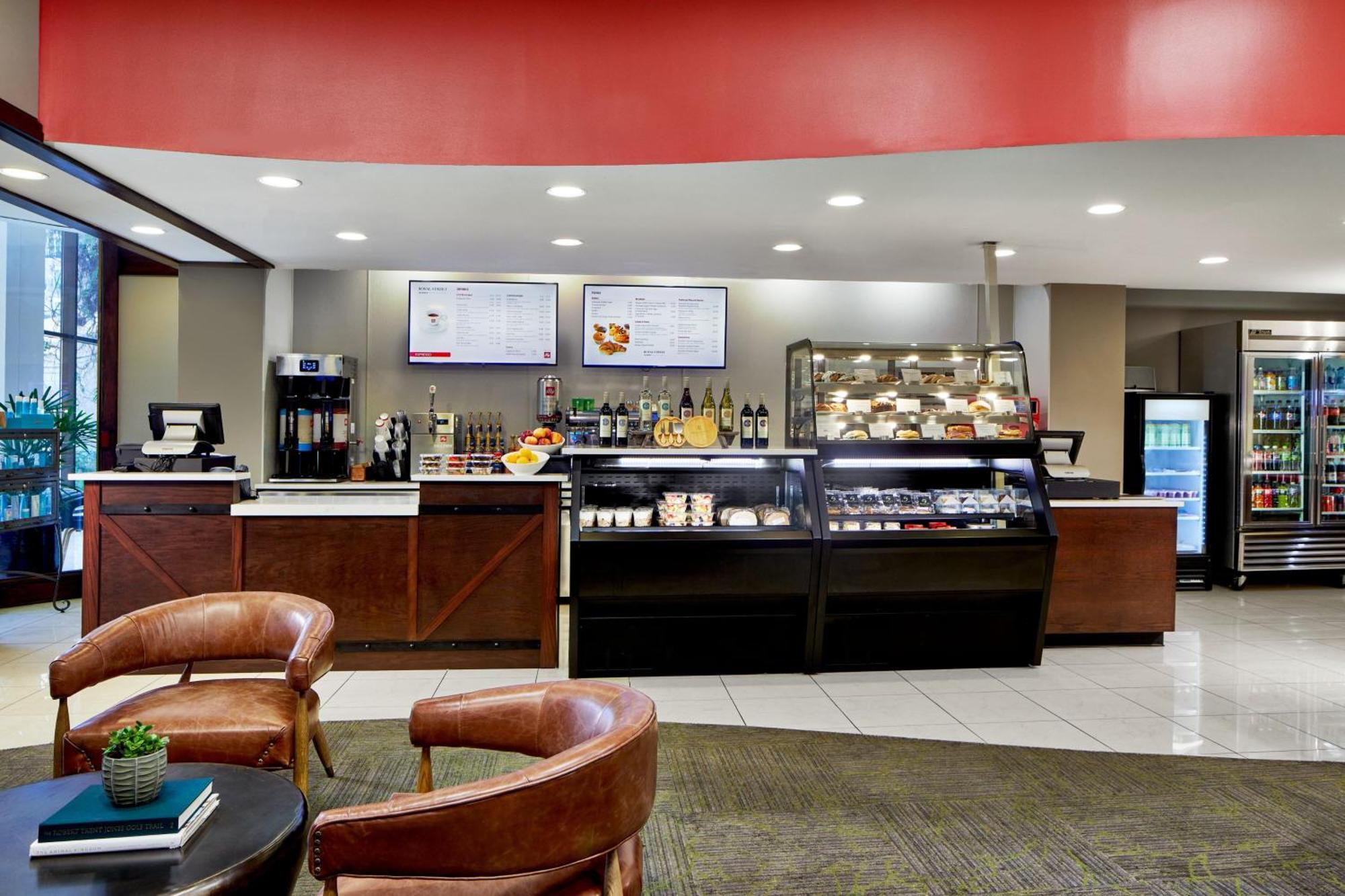 Renaissance Mobile Riverview Plaza Hotel Екстериор снимка