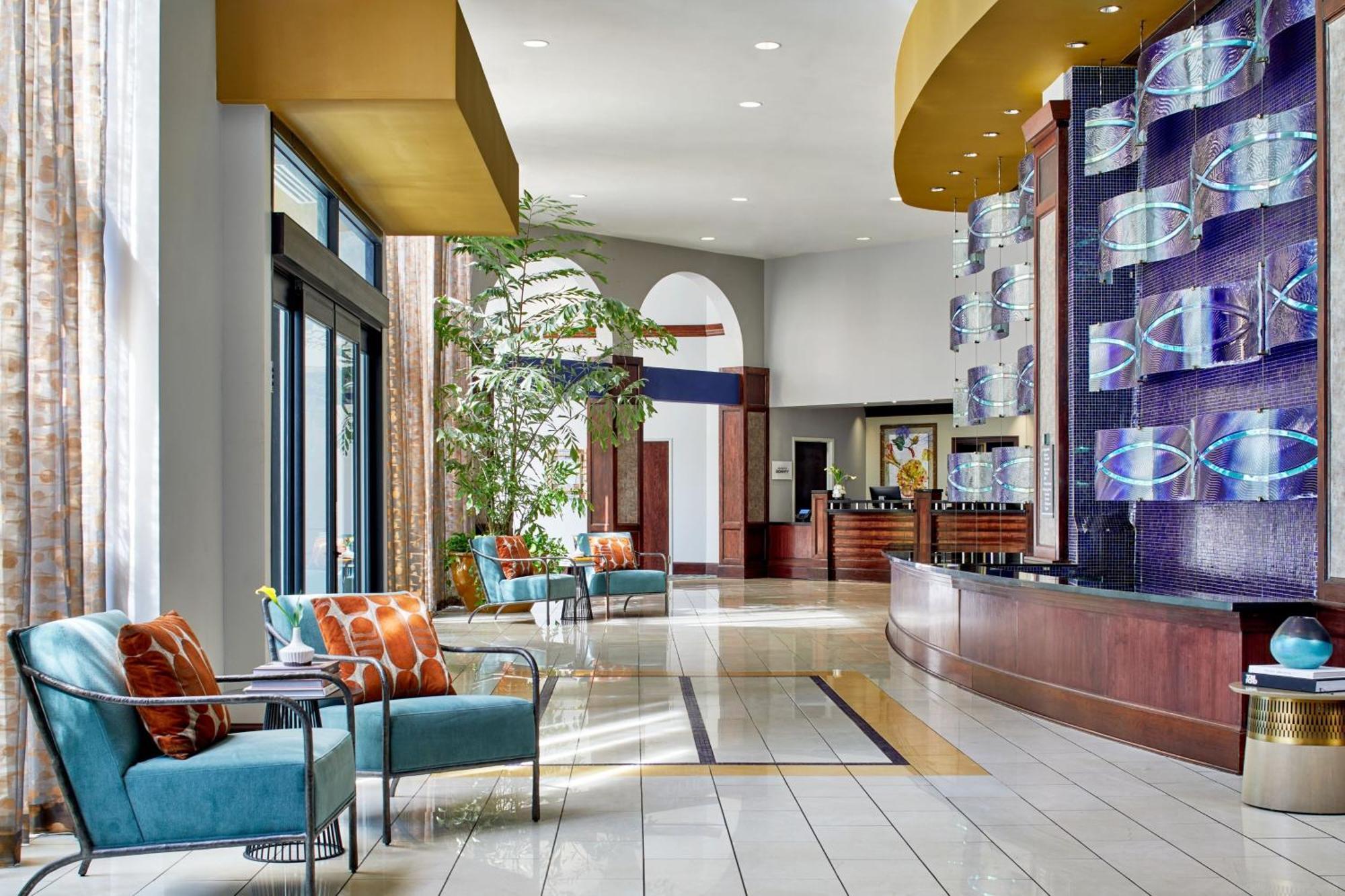 Renaissance Mobile Riverview Plaza Hotel Екстериор снимка