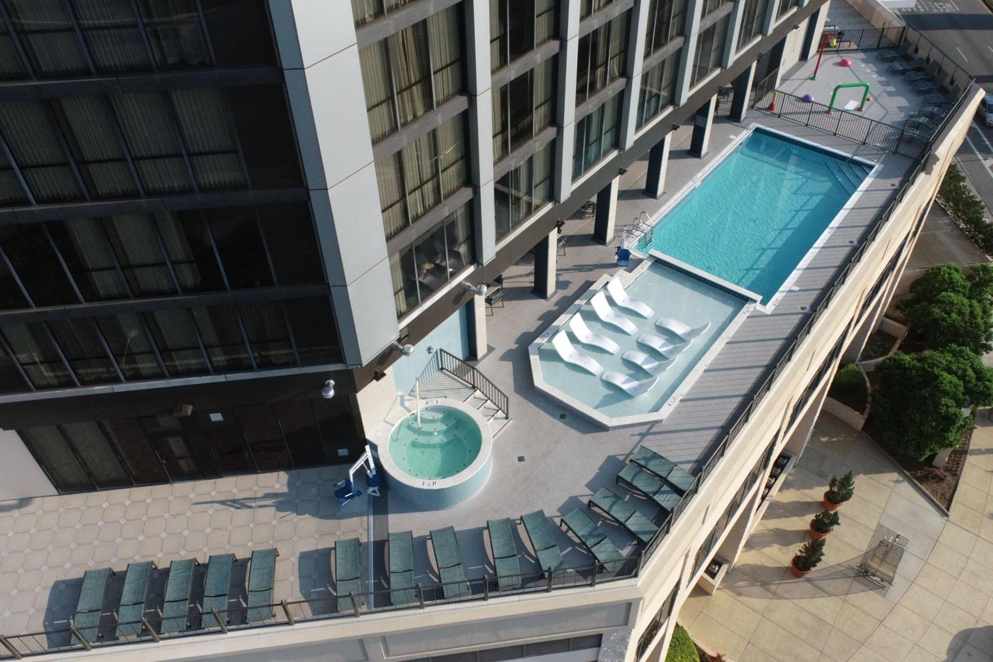 Renaissance Mobile Riverview Plaza Hotel Екстериор снимка