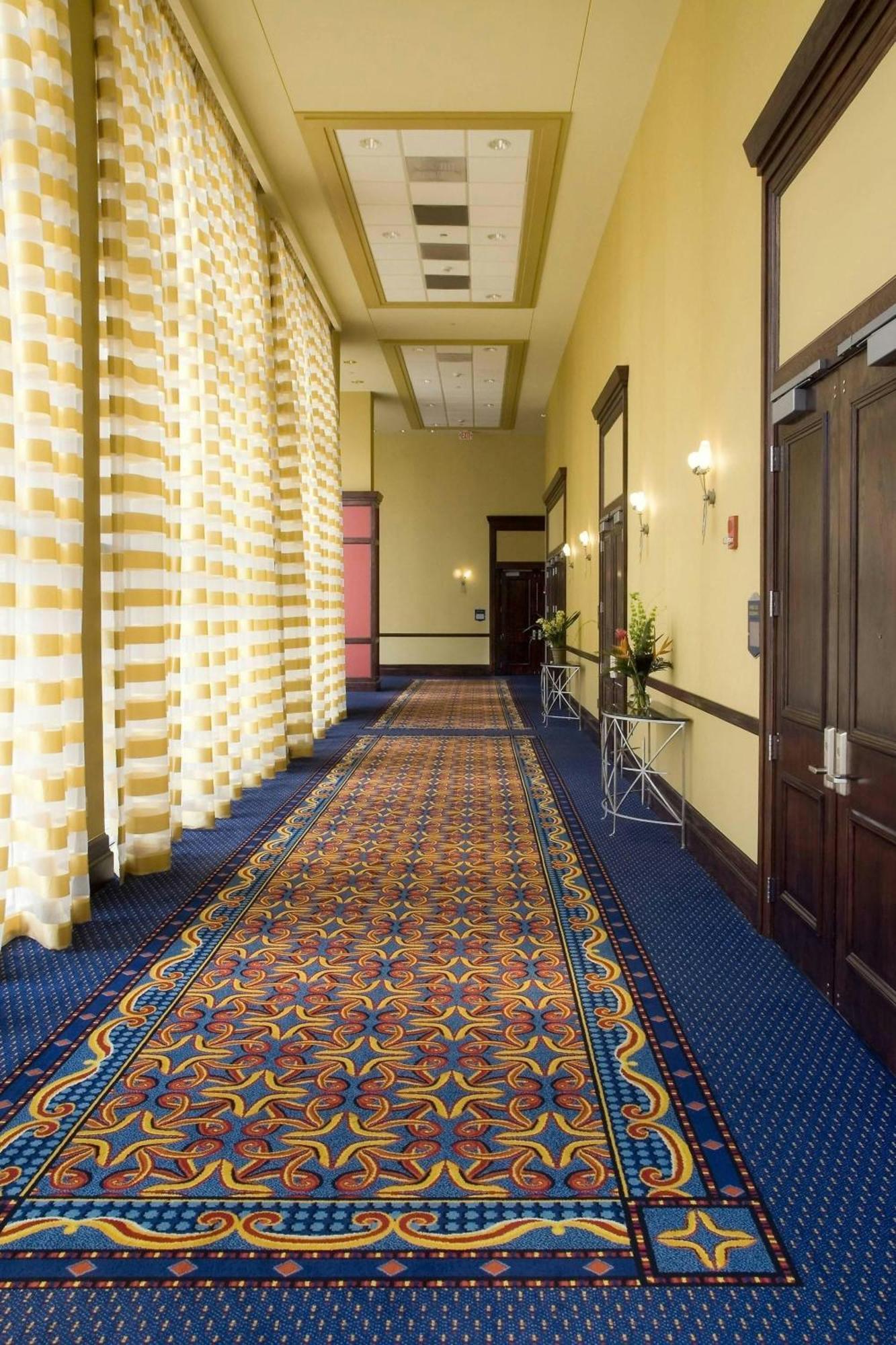 Renaissance Mobile Riverview Plaza Hotel Екстериор снимка