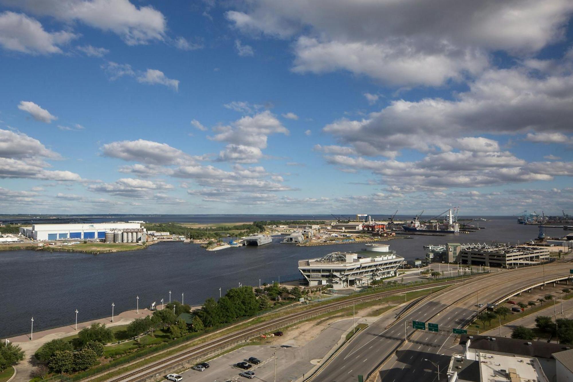 Renaissance Mobile Riverview Plaza Hotel Екстериор снимка