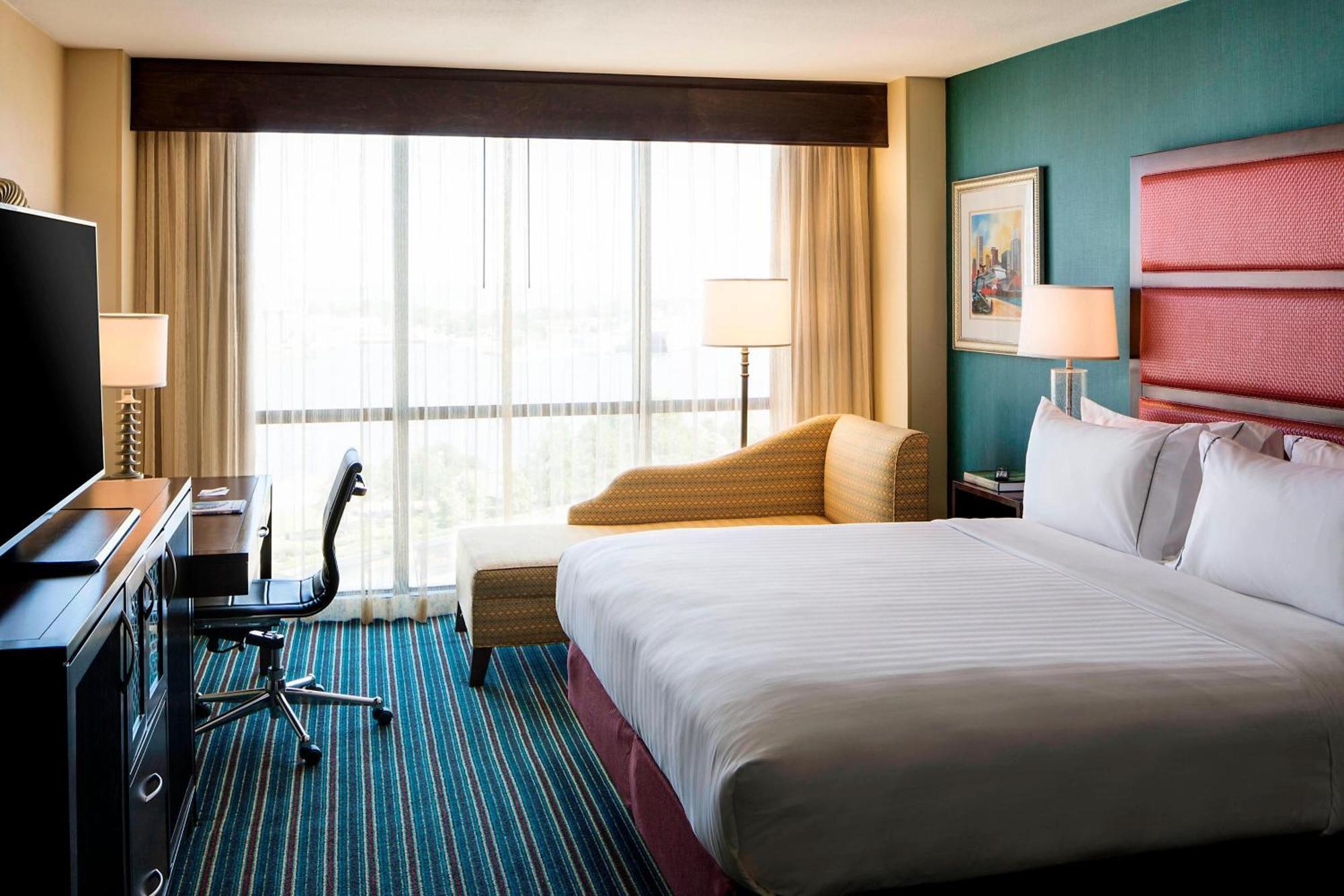 Renaissance Mobile Riverview Plaza Hotel Екстериор снимка
