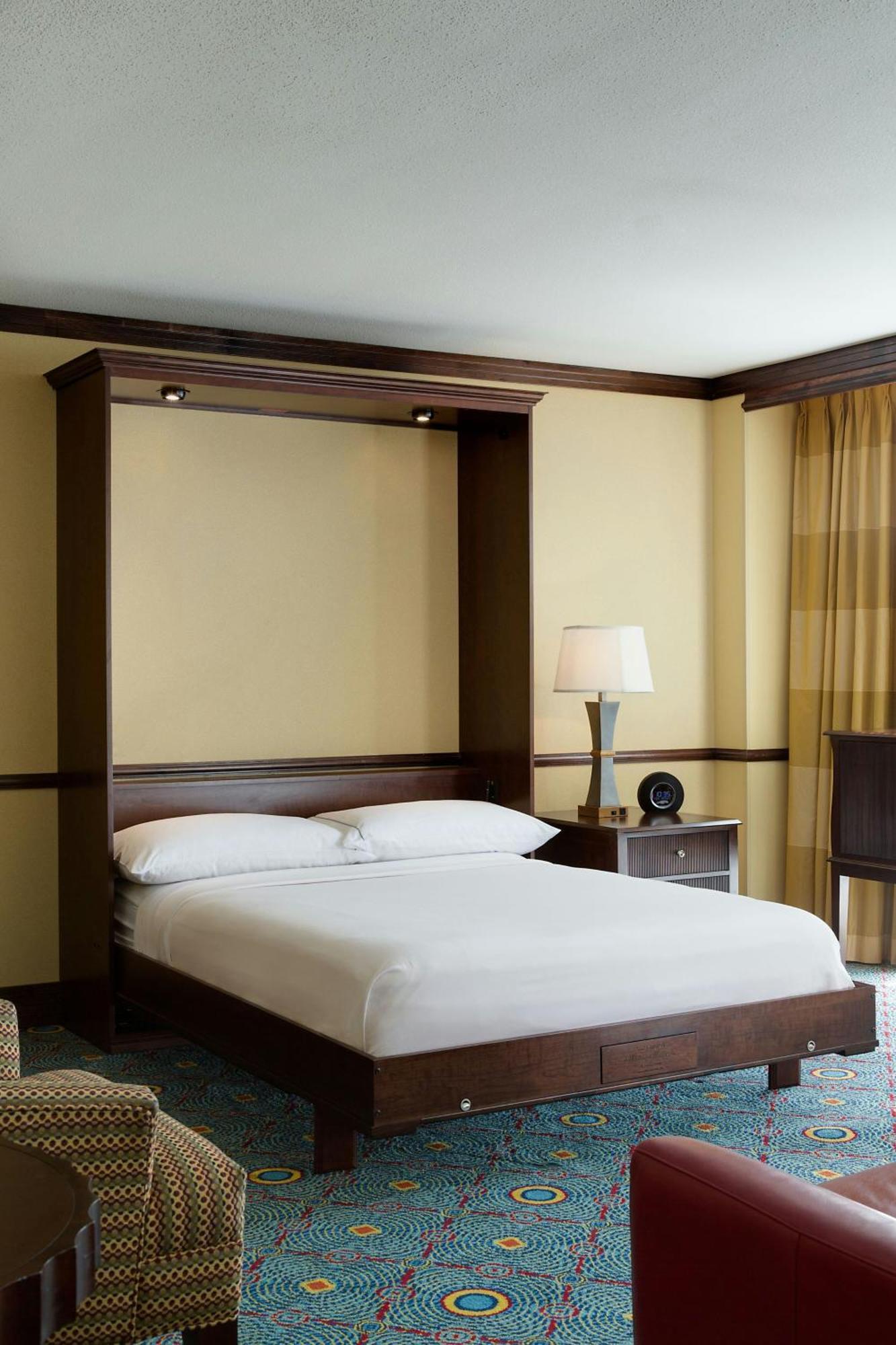 Renaissance Mobile Riverview Plaza Hotel Екстериор снимка